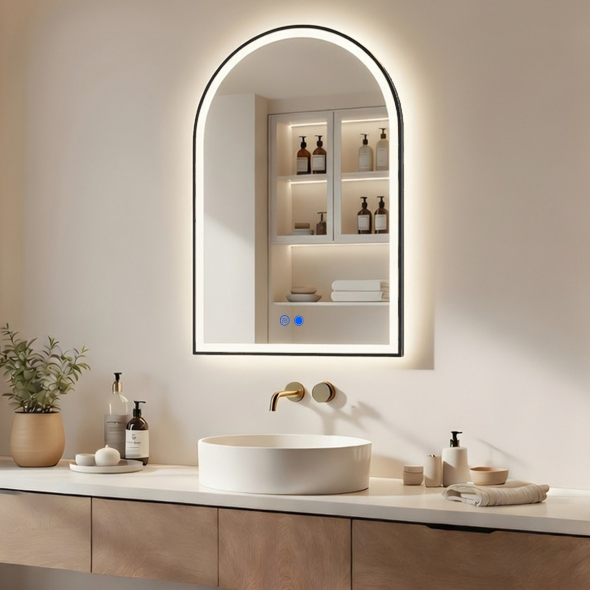 70x100 cm Nieregularne lustro z podświetleniem LED w czarnej aluminiowej ramie