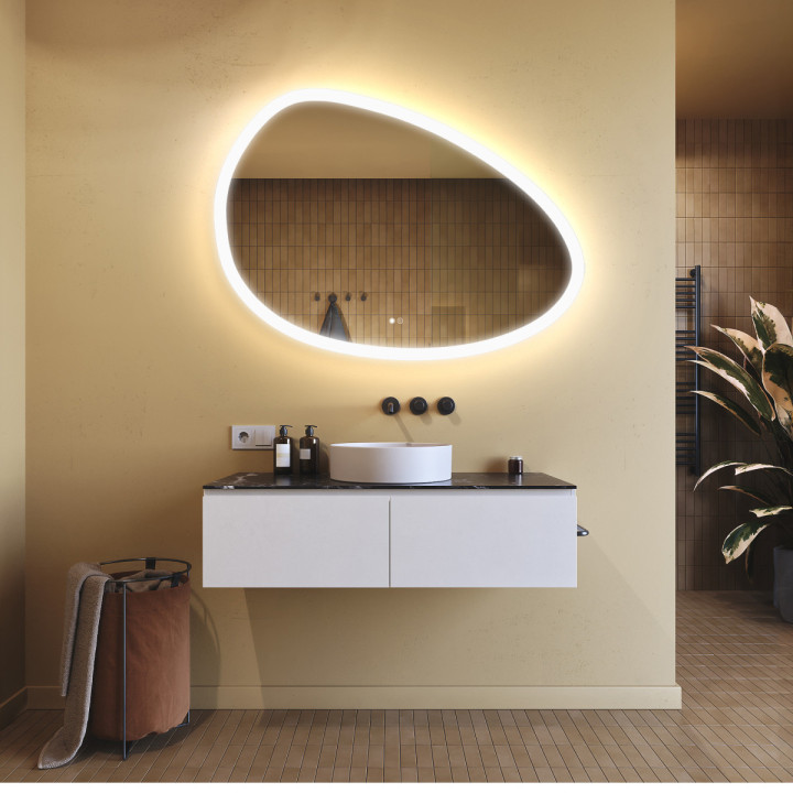 114x84 cm Miroir irrégulier avec illumination, 114x84cm, Dual colour, Touch switch, heating mat