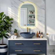 Miroir irrégulier à éclairage LED - 70 x 100 cm dans un cadre en aluminium argenté