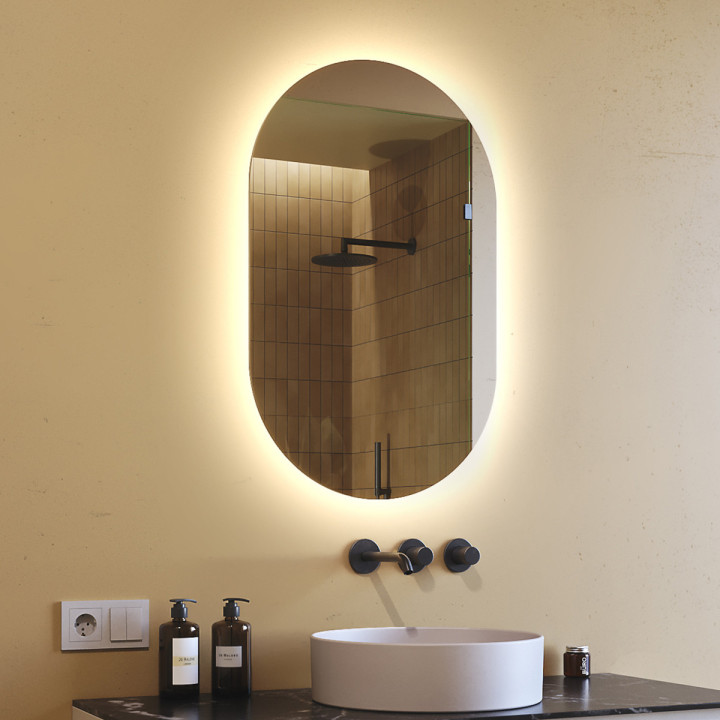 Specchio da bagno illuminato 50x80 cm con colore neutro 4500K