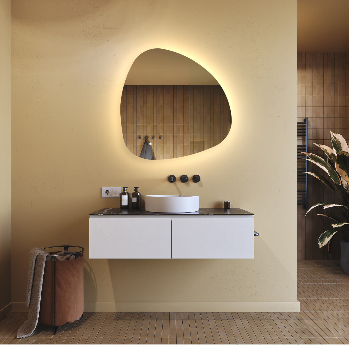 Specchio irregolare illuminato, 84x84 cm, bicolore, interruttore a sfioramento, copertura riscaldante