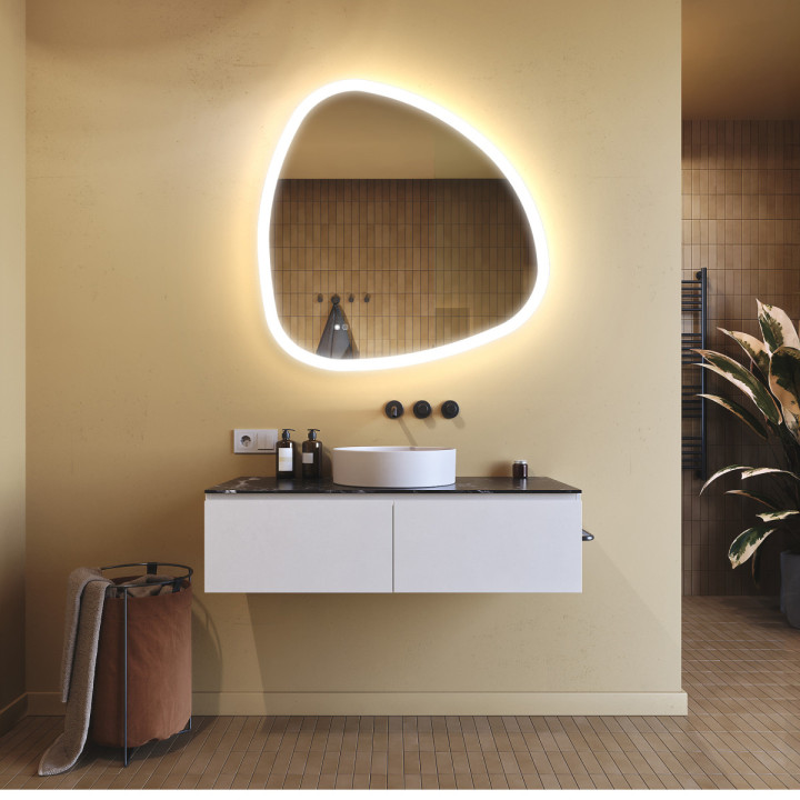 Specchio irregolare con illuminazione, 94x94 cm, bicolore, interruttore tattile, tappetino riscaldante
