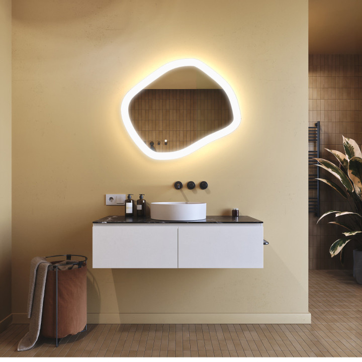 Specchio da bagno con illuminazione, 64x54 cm, bicolore, interruttore tattile