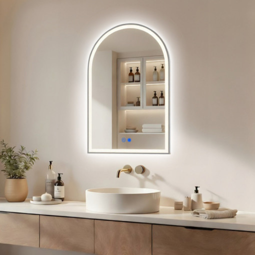 Specchio irregolare con retroilluminazione a LED - 60x90 cm con cornice in alluminio argento